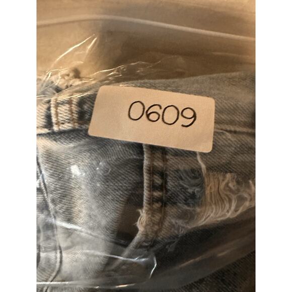 TopShop Mom Denim Shorts Womens Sz 6 Cut off Distressed Raw Hem‎ High Rise Boho - Picture 6 of 7